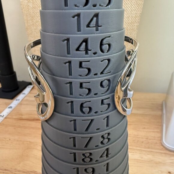 Lia Sophia Silver-Tone Cuff Bracelet, Y2K, 90's, Boho, Work, Casual, Scandi Norm - Picture 5 of 11